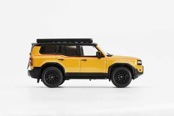 GCD 1:64 Toyota Land Cruiser Prado LC250 Desert Gold (LHD) Diecast Model Car – KS-075-580