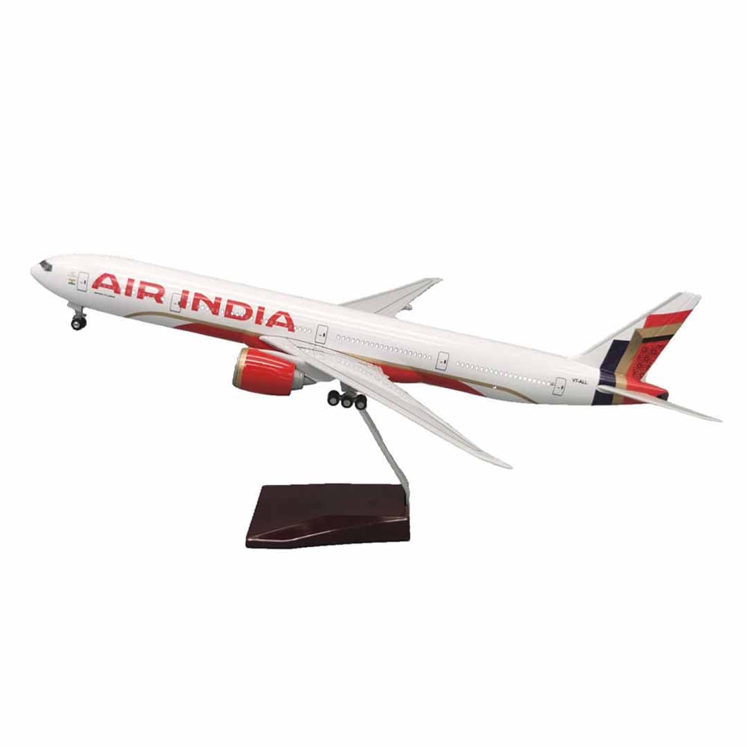Breatoi! Diecast Aeroplane Display Model with Light : (Air India Boeing 777-46 CM)
