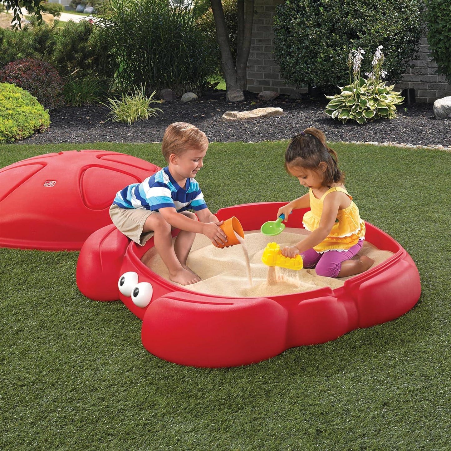Step2 Crabbie Sandbox with Outdoor Cover β Outdoor Kids Play Area - Jaiman Toys