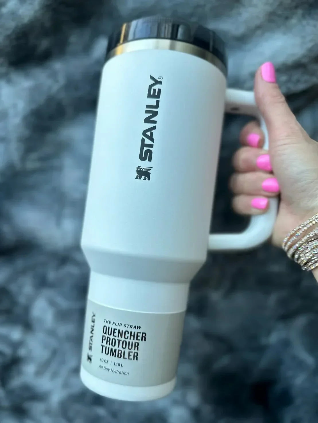STANLEY The Quencher H2.0 FlowState™ Tumbler | 1.18L with Straw for Water (40 oz) (White) - Jaiman Toys