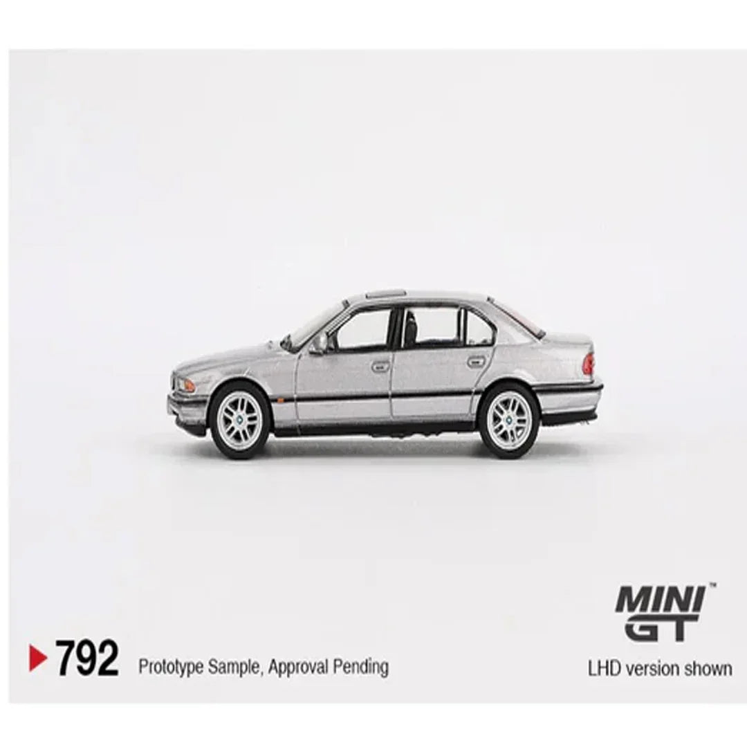 MINI GT 1:64 BMW 750iL Aspen Silver Metallic Diecast Model Car – Luxury Sedan Collectible with Display Box