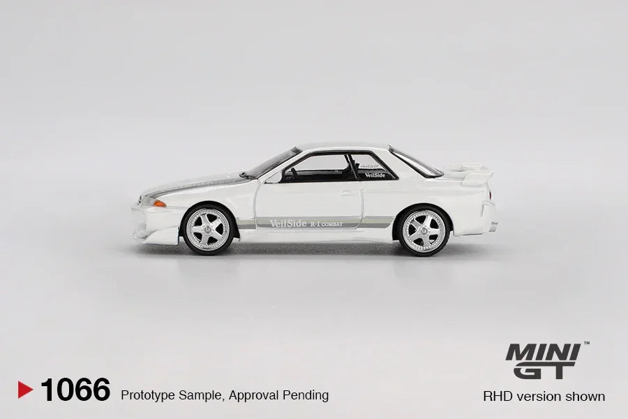Mini GT 1:64 Racing Duo – Blister McLaren 720S GT3 Evo Pfaff Motorsports 2024 IMSA Laguna Seca & Nissan Skyline GT-R R32 VeilSide Combat C-I White RHD Diecast Models