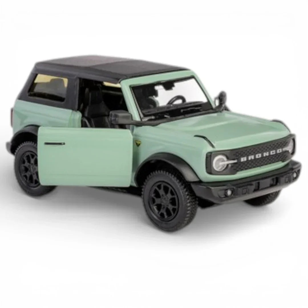 RMZ City 1:36 Ford Bronco Badlands 2dr Diecast Car Model – White | Openable Doors, Sound & Light