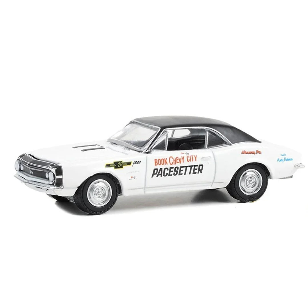 GreenLight Running on Empty Series 16 – 1967 Chevrolet Camaro SS Pacesetter 1:64 Diecast Model Car