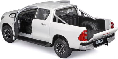Maisto 1:24 Scale Die‑Cast Model – Toyota Hilux Pickup Truck (White) - Jaiman Toys