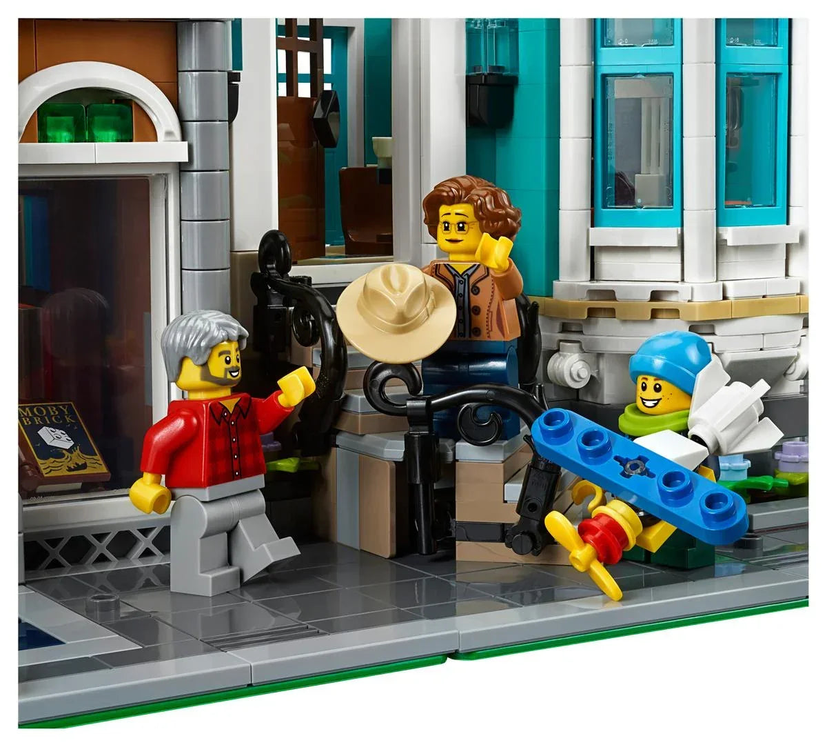 LEGO Creator Expert Bookshop 10270 Building Kit (2504 Pieces),Multicolor