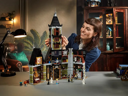 LEGO 10273  Haunted House  Building Kit (3,231 Pieces)