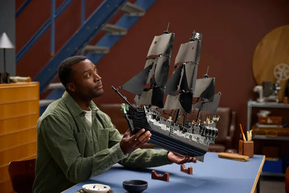 LEGO® 10365 Icons Captain Jack Sparrow’s Pirate Ship – Collectible Pirates of the Caribbean Ship Model ( 2862 Pieces)