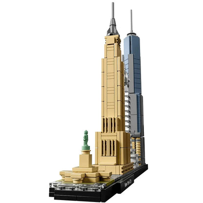 LEGO Architecture 21028 New York City Skyline Building Blocks for 12+ Yrs (598 Pcs)