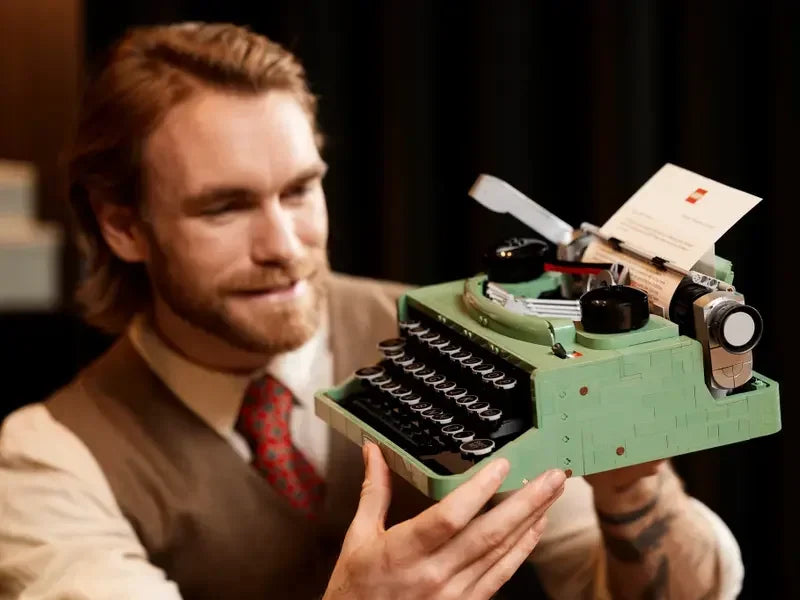 LEGO Ideas 21327 Typewriter  Building Kit; Great Gift Idea for Writers (2,079 Pieces)