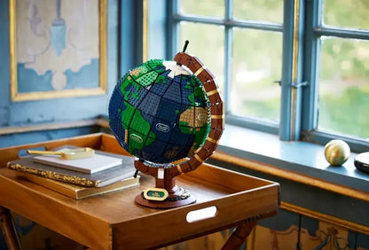 LEGO 21332 Ideas The Globe