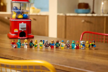 LEGO Ideas 21358 Minifigure Vending Machine – 1,343 Pieces, Collectible Minifigures, Retro Interactive Build