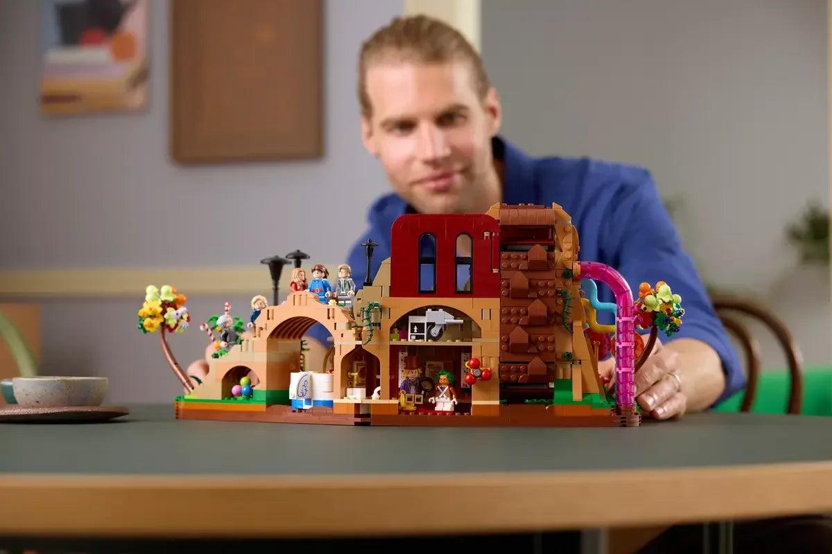 LEGO® Ideas 21360 Willy Wonka & the Chocolate Factory Collectors’ Building Kit (2025 Pieces)