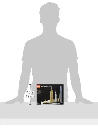LEGO Architecture 21028 New York City Skyline Building Blocks for 12+ Yrs (598 Pcs)