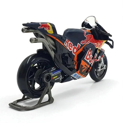 Maisto 1:18 MotoGP KTM RC16 “Red Bull Team Factory Racing” ’33 – Diecast Model Motorcycle Collectible - Jaiman Toys
