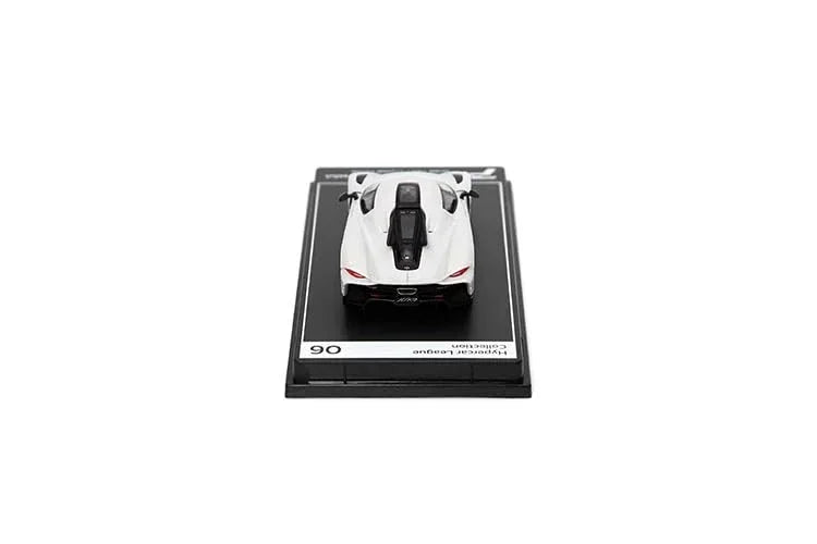 PosterCars 1:64 Koenigsegg Jesko Absolut 06 – Crystal White Acrylic Box | Hypercar League Collection Diecast Model - Jaiman Toys