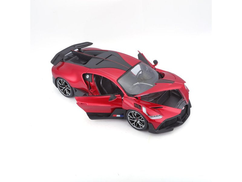 Bburago Bugatti Divo 1:18 Die-Cast Model Car | Red | Premium Collector's Edition