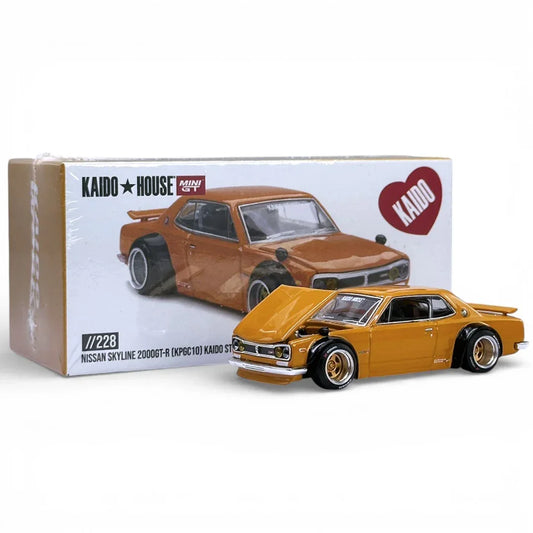 Kaido House x Mini GT 1:64 Nissan Skyline 2000GT-R (KPGC10) Kaido Street – Diecast Model Car