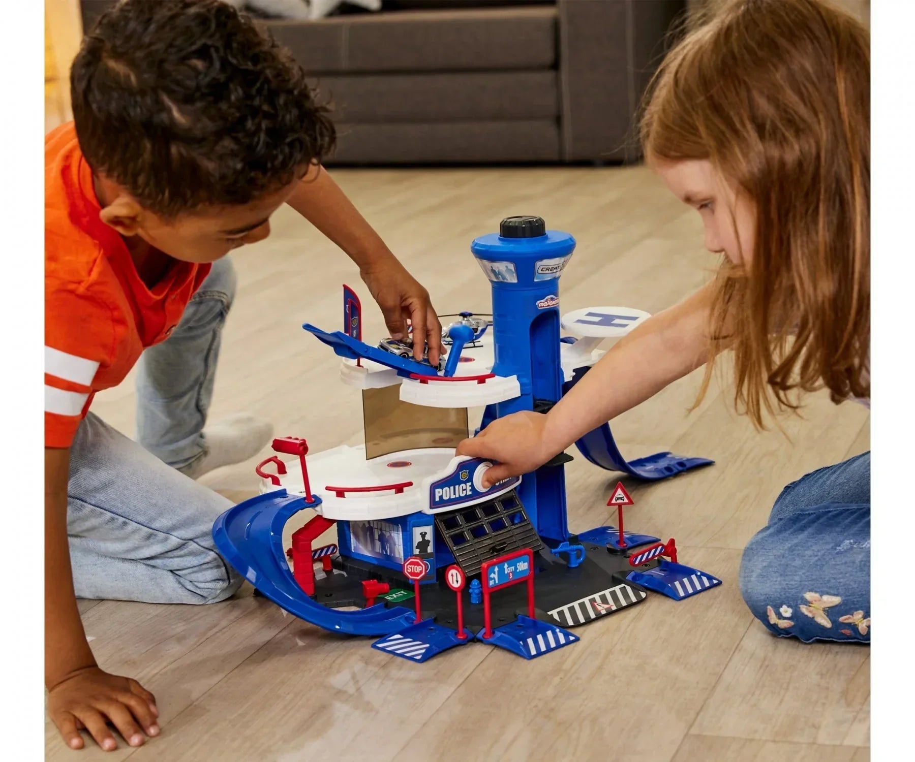 Majorette Creatix Police Station + 1 Vehicle Track Set - Jaiman Toys