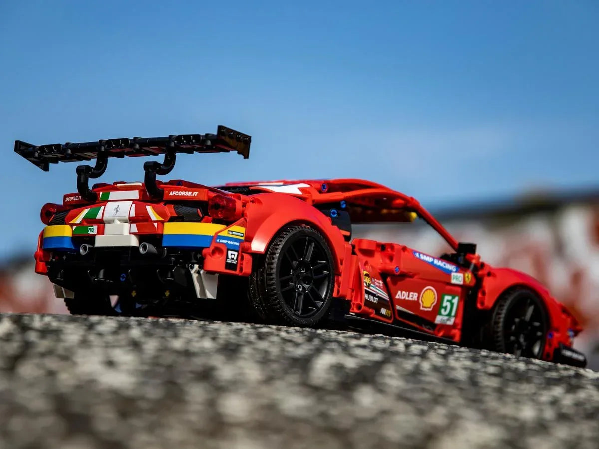 LEGO TECHNIC 42125 Ferrari 488 GTE “AF Corse #51” V29 Building Blocks