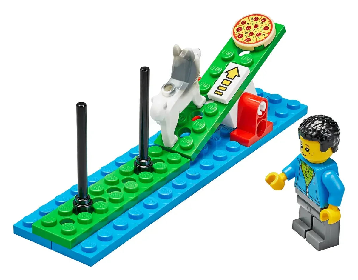 LEGO Education 45401 BricQ Motion Essential Set   STEM Physics Kit for Classrooms