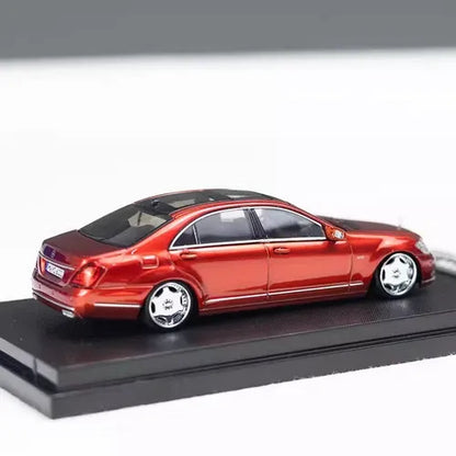 STREET WARRIOR 1:64 Mercedes-Benz S600 (W220) Die-Cast Model Car | Premium Luxury Sedan Collectible with Display Case | 3 Variants