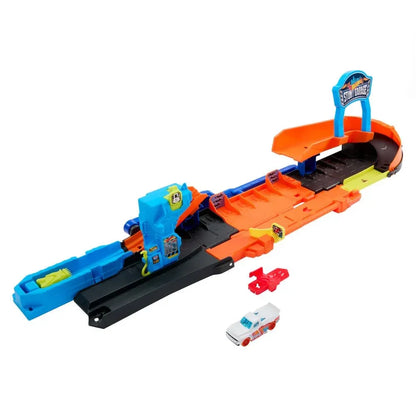 Hot Wheels City Toy Car Track Set, Transforming Stunt Garage Playset & 1:64 Scale Die-Cast Vehicle, Storage for 10+ Cars & Stunting Speedway