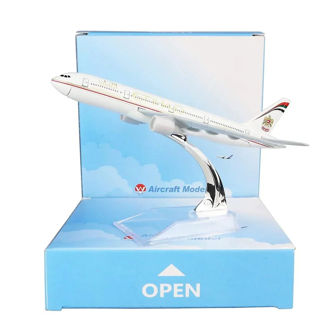 Breatoi 1:400 Die-Cast Aircraft Model Collection (16 cm) with Display Stand – International Airline Jet Showpieces