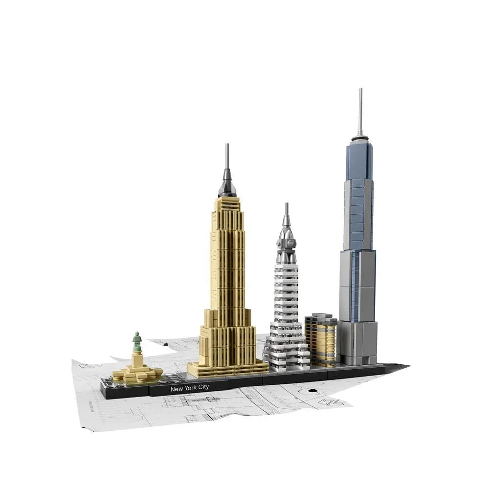 LEGO Architecture 21028 New York City Skyline Building Blocks for 12+ Yrs (598 Pcs)