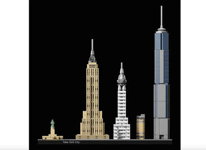 LEGO Architecture 21028 New York City Skyline Building Blocks for 12+ Yrs (598 Pcs)
