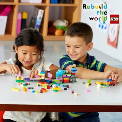 LEGO 10713 Classic Creative Suitcase - Includes Storage Organizer Case with Colorful Building Bricks