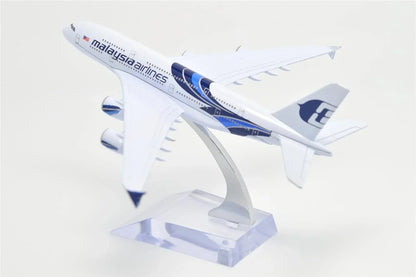 Collectible 1:400 Scale Aircraft Model Aeroplane – Malaysia Airbus A380 (16 cm) - Jaiman Toys