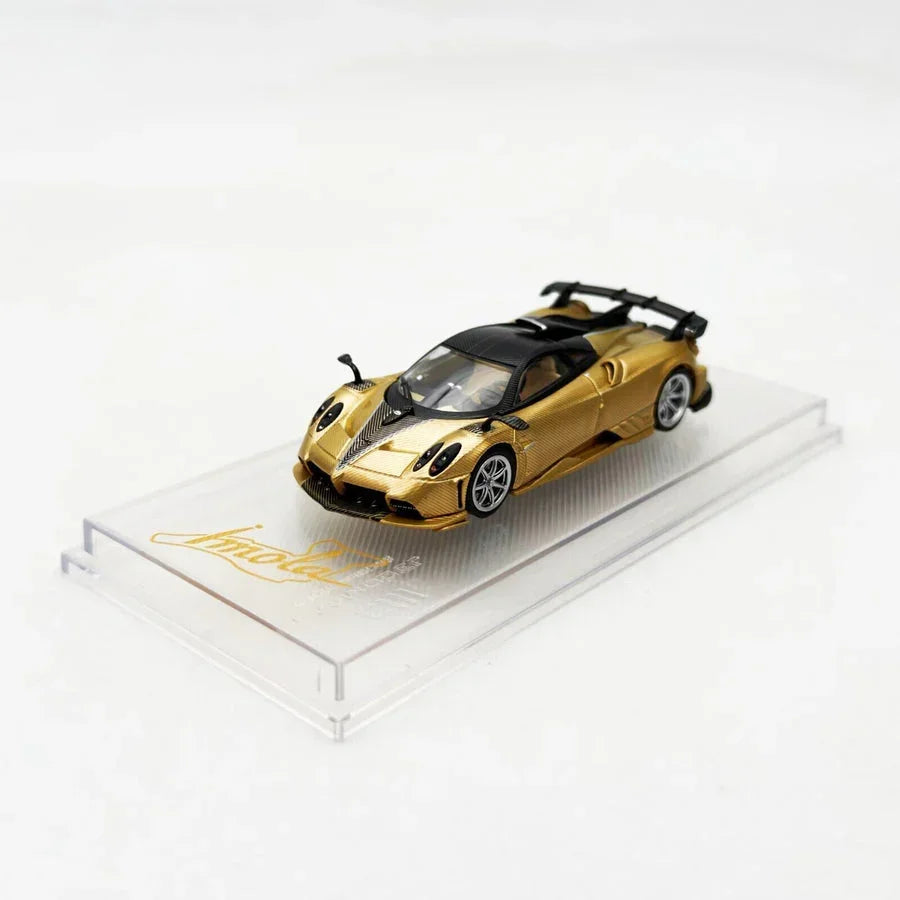 CM Model 1:64 Pagani Imola Full Carbon Gold Diecast Model Car with Extra Wheels | Premium Hypercar Collectible