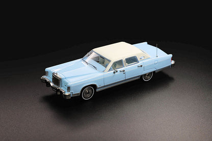 TC 1:64 1979 Lincoln Continental Town Car Die-Cast Model Car | Dual Variant Premium Classic American Luxury Collectible
