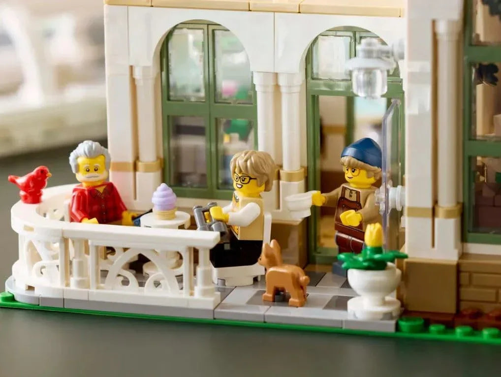 LEGO 21353 Ideas Botanical Garden Building Set (3792 Pieces)