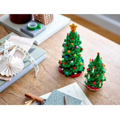 LEGO Christmas Tree 40573 building toy (784 Pieces) Age 12+