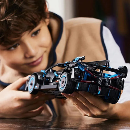 LEGO 42162 Bugatti Bolide Agile Blue (905 Pieces)