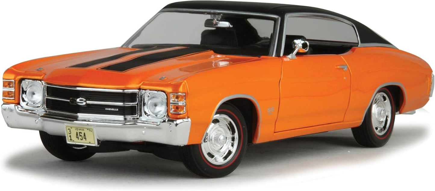 Maisto 1:18 1971 Chevrolet Chevelle SS 454 Sport Coupe Die-Cast Model Car | Classic Muscle Car Collectible