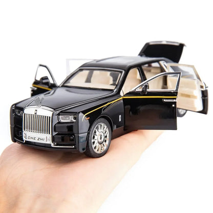 HQT 1:22  Scale Die-Cast Luxury Car Model with Light & Sound – Pull Back Action -Black