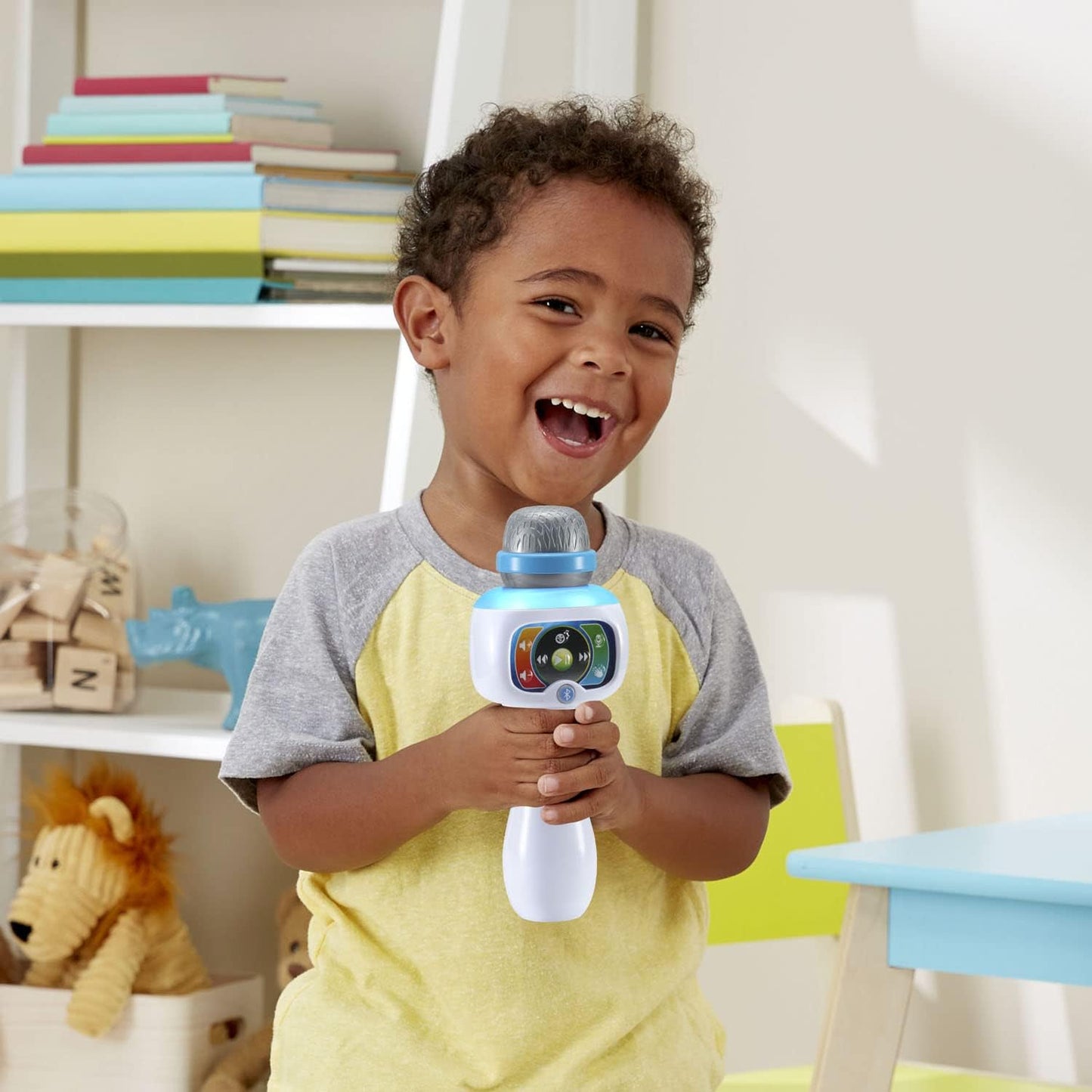 VTech Sing It Out Karaoke Microphone | Bluetooth Wireless Kids Karaoke Mic with Voice Effects, Lights, Music & Recording Function | White