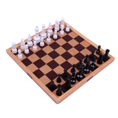 Funskool Chess Classic – Wooden Finish Strategy Board Game for Kids & Adults (2 Players, Ages 7+)