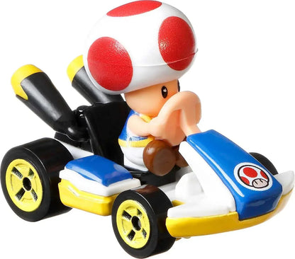 Hot Wheels GXX98 - Mario Kart Vehicle (4-Pack), Set of 4 Popular Figures, Including 1 Exclusive Model, Toy from 3 Years