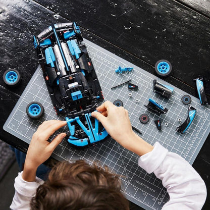 LEGO 42162 Bugatti Bolide Agile Blue (905 Pieces)