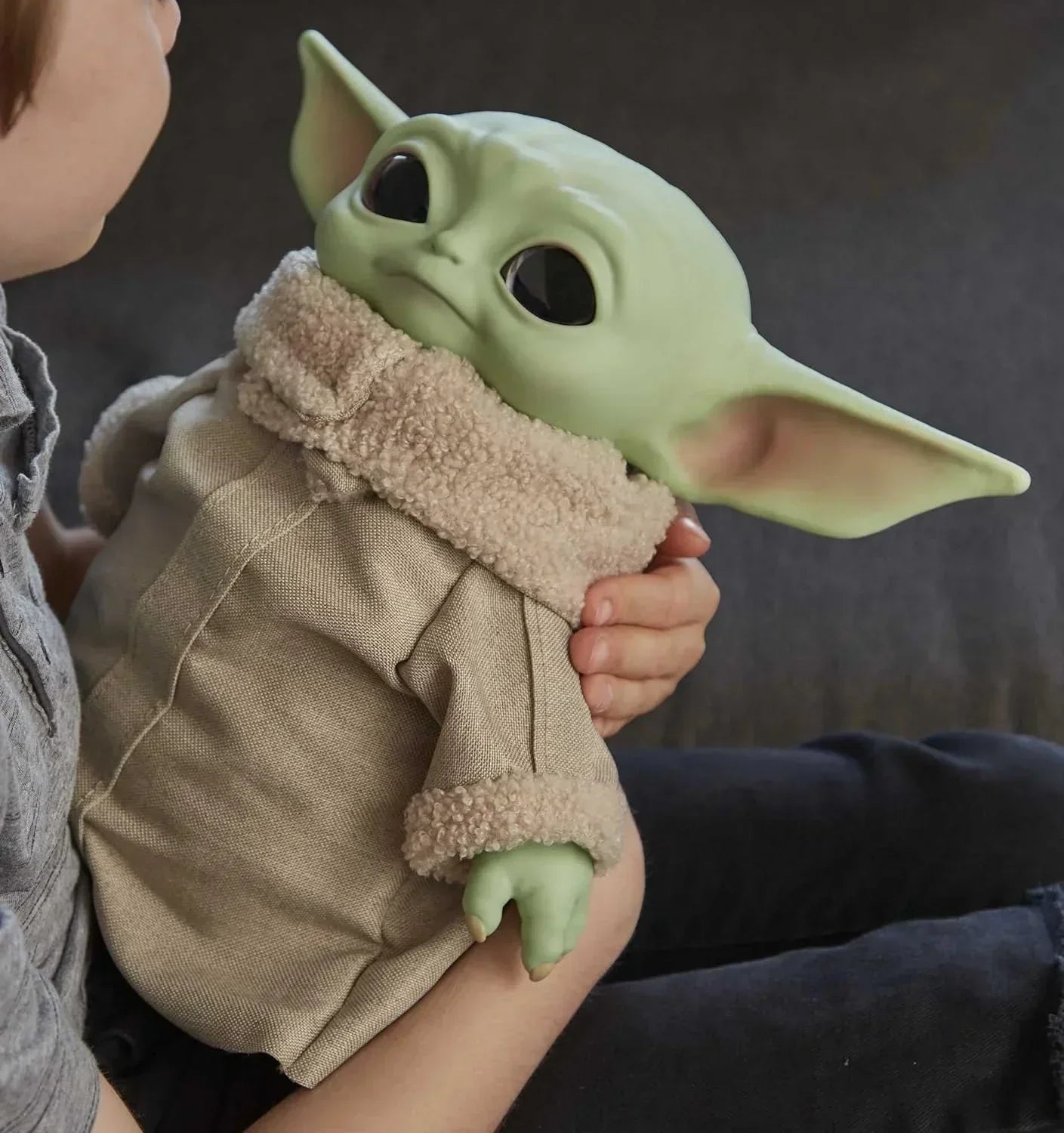 Damaged Box- Baby Yoda Star Wars The Child Plush Figure From The Mandalorian - Jaiman Toys