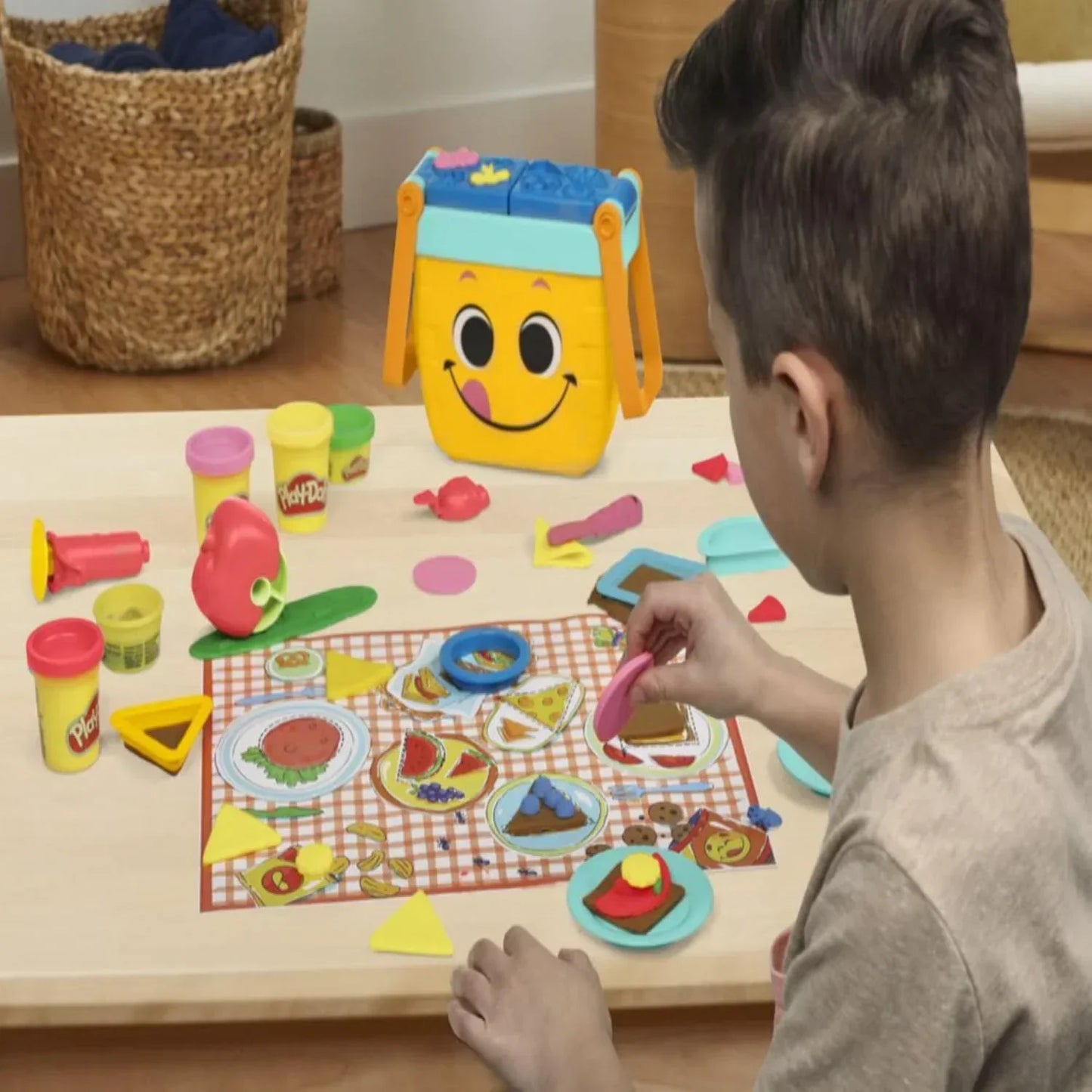 Play-Doh Picnic Basket Playset – 12-Piece Creative Food-Making Kit with 6 Colors - Jaiman Toys