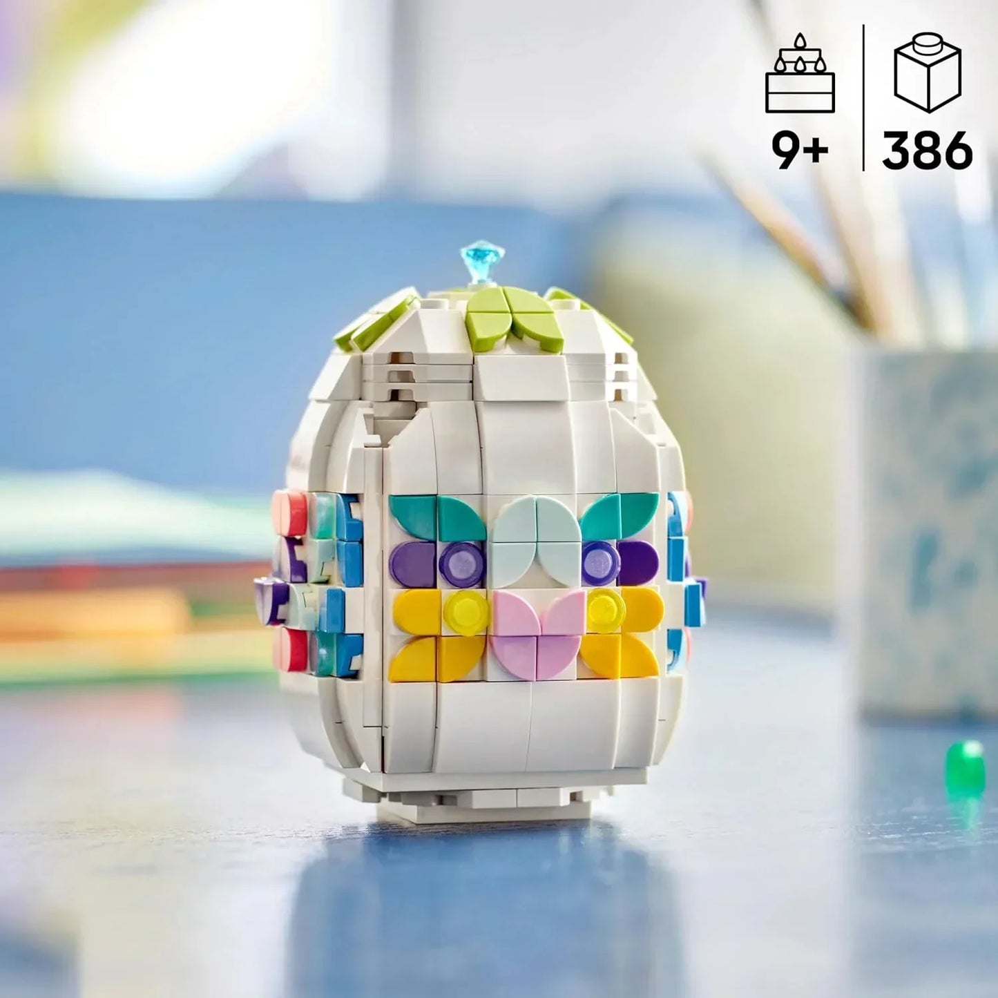 LEGO 40816 Decorative Easter Egg - Toy Ornament w/Colourful Decoration Pieces incl. Gold Hearts & a Gemstone - Arts and Crafts Gift for 9+ Year Old Girls & Boys