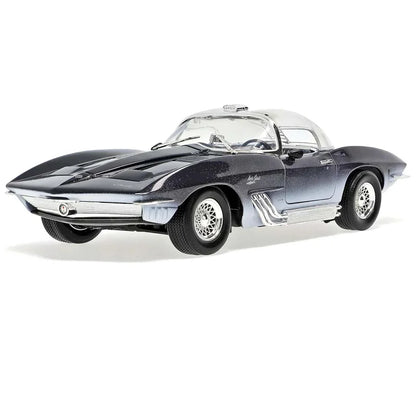 Motormax Corvette Mako Shark Concept 1961 – 1:18 Scale Diecast Model Car – Iconic Two-Tone Blue Design – Perfect Gift for Collectors & Car Enthusiasts - Jaiman Toys