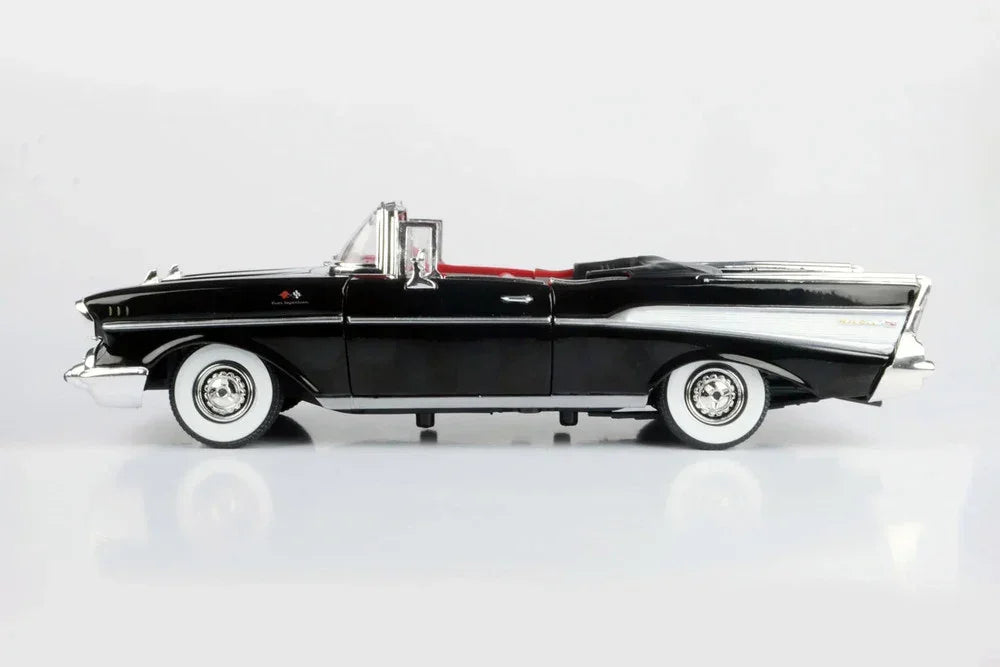 1957 Chevy Bel Air Convertible, James Bond 007 Dr. No 1:18 Diecast Car Model - Jaiman Toys