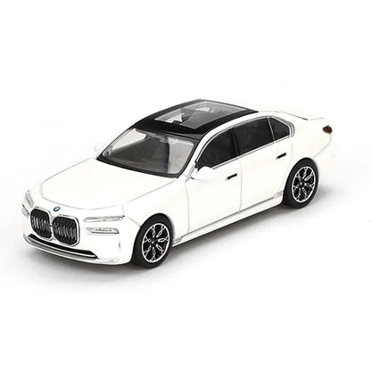 Mini GT BMW i7 xDrive60 Mineral White - Jaiman Toys