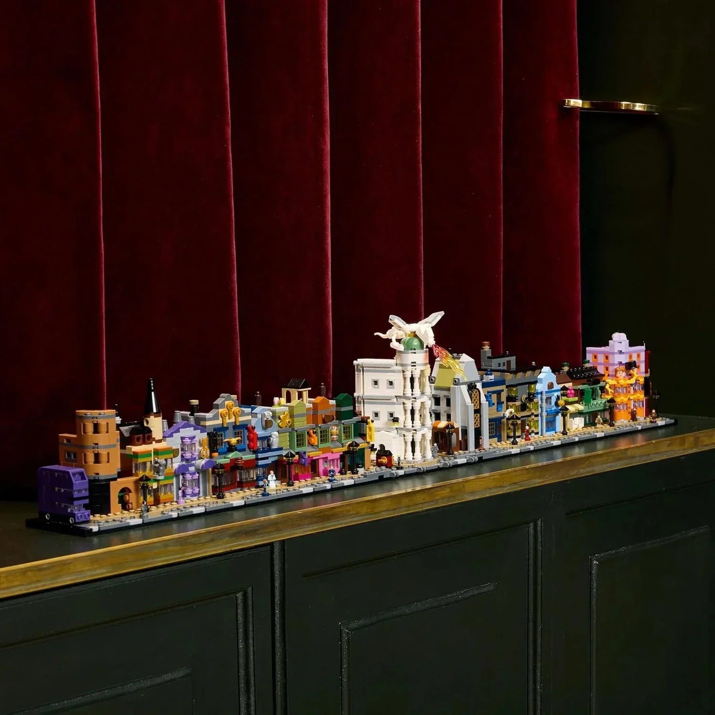 LEGO Harry Potter 76444 Diagon Alley Wizarding Shops